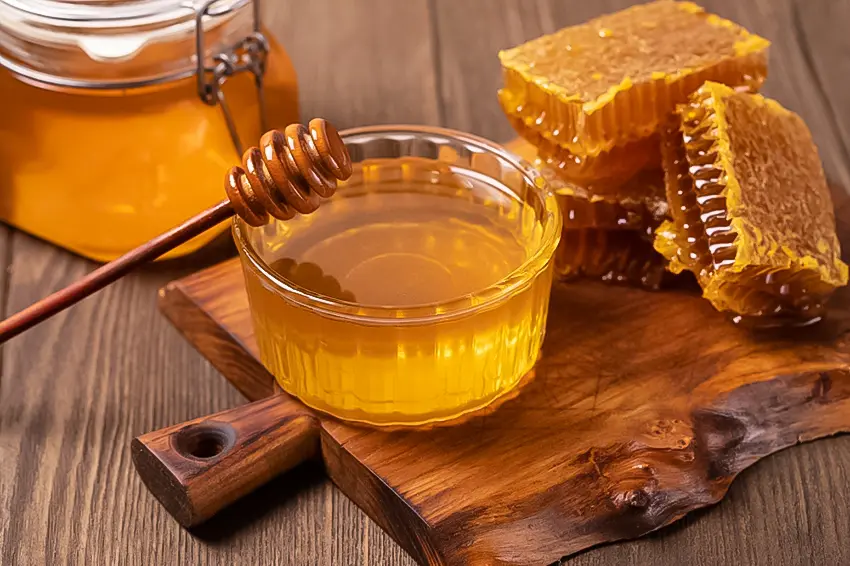 عسلhoney