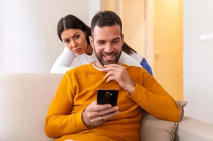 Social networksشبکه‌های اجتماعی