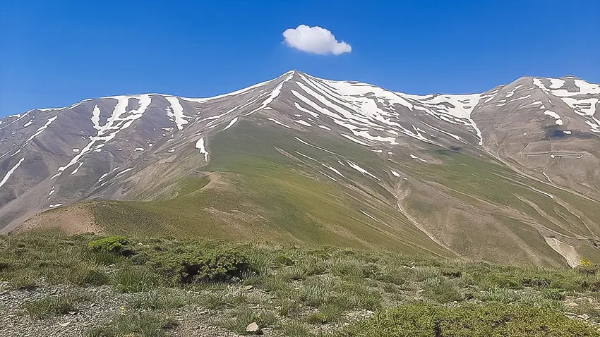 قله بارویک-روستای آهار