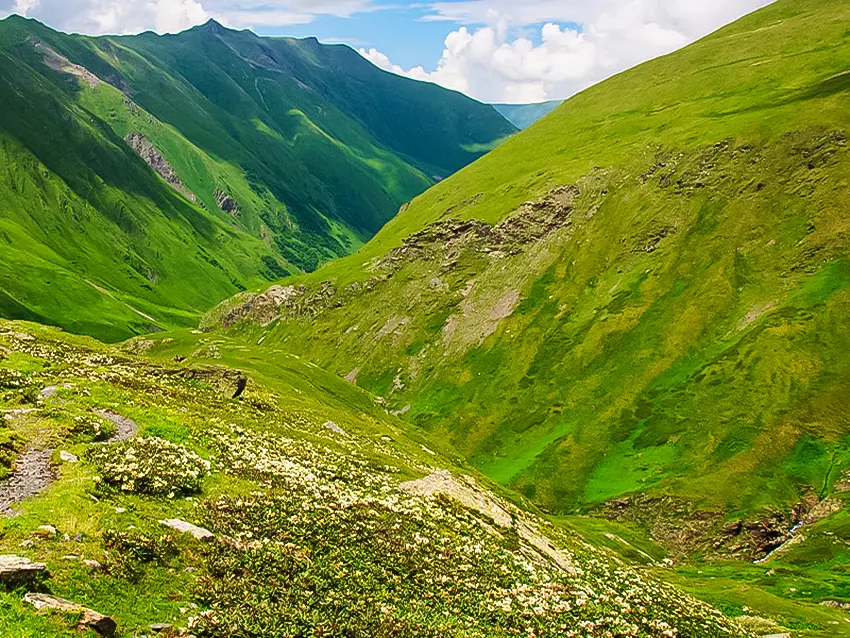 قله قزقونچال-روستای آهار