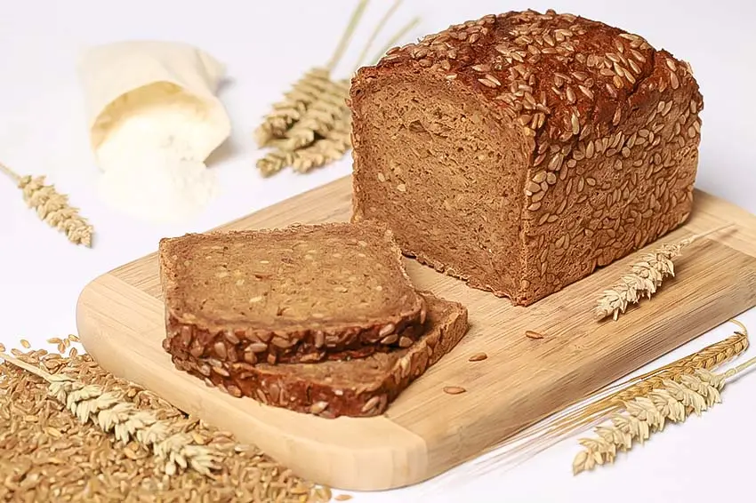 barley breadنان جو