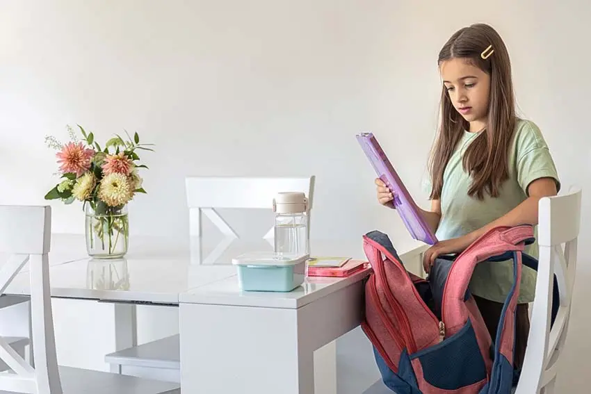 آموزش حفظ وسایل شخصی به کودکان