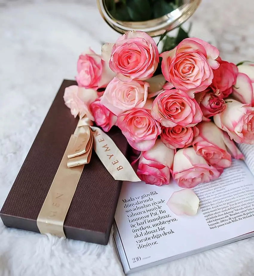  ابراز عشق