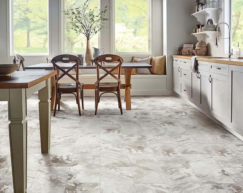 سنگ مرمر سفید یا سیاه