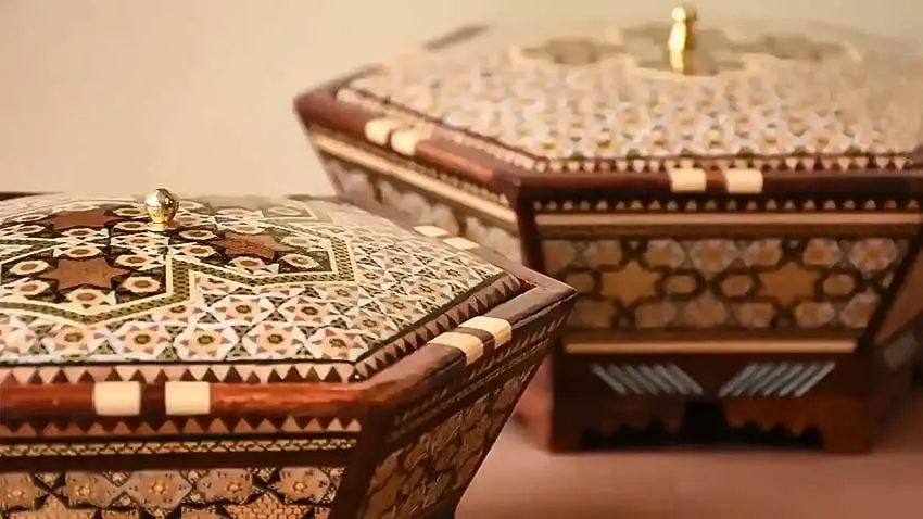 The art of inlay workهنر خاتم‌کاری