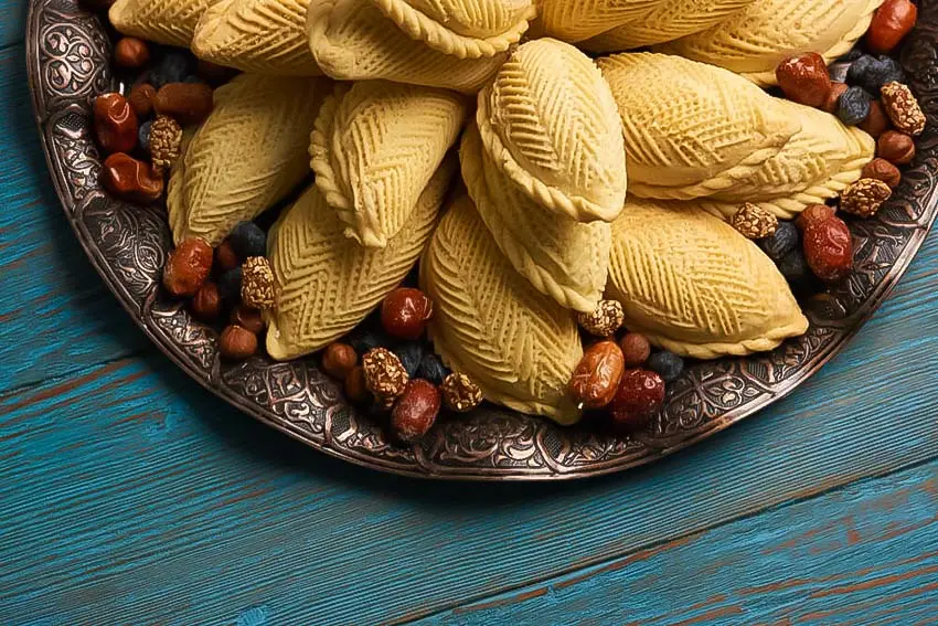 شکمرک یا شکربورا (Shekerbura)