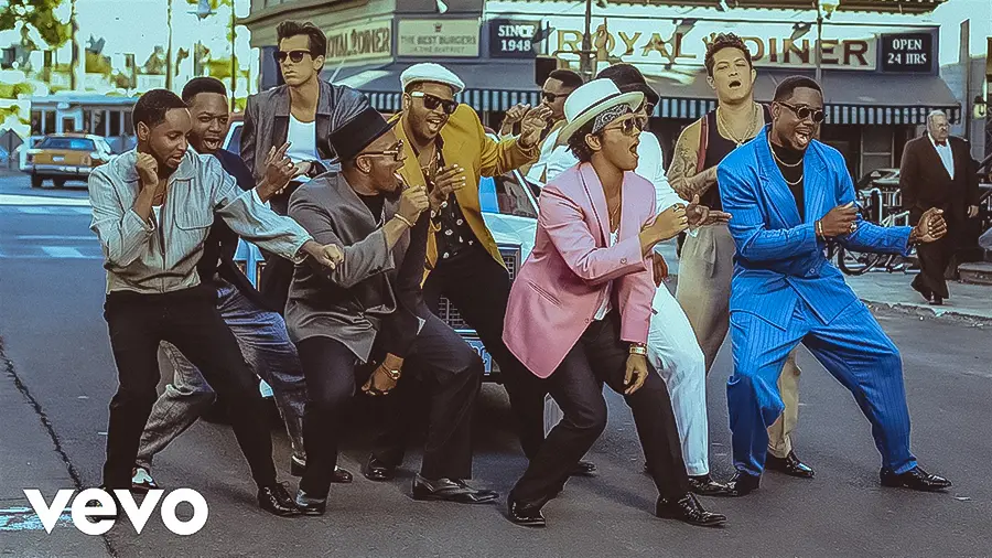 Uptown Funk – Mark Ronson ft. Bruno Marsشروع صبح با انرژی مثبت