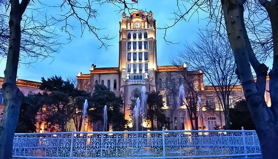 برج ساعت تبریز - جاهای دیدنی تبریز