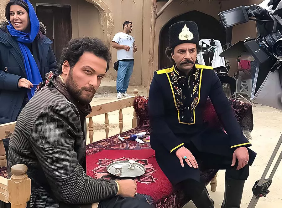 سریال بانوی عمارت اخر