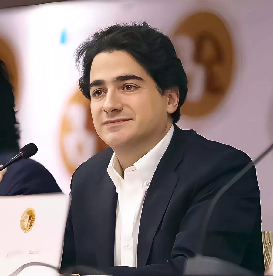 ۵ اثر محبوب همایون شجریان