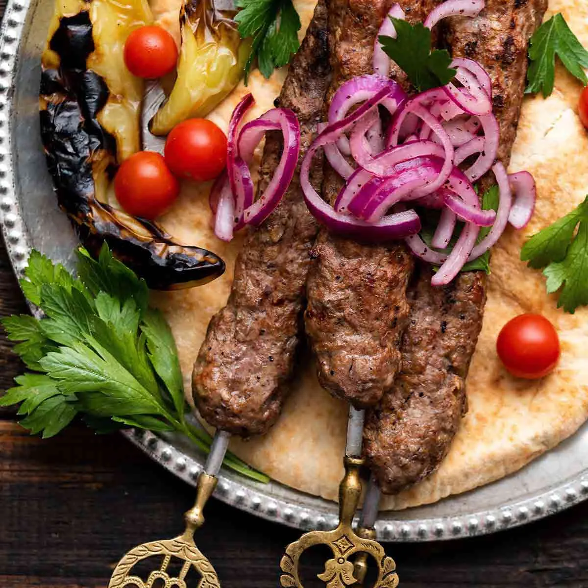 تصویری از کباب ترکی(kebab) یکی از خومزه ترین غذاهای ترکیه ای-غذاهای محلی ترکیه